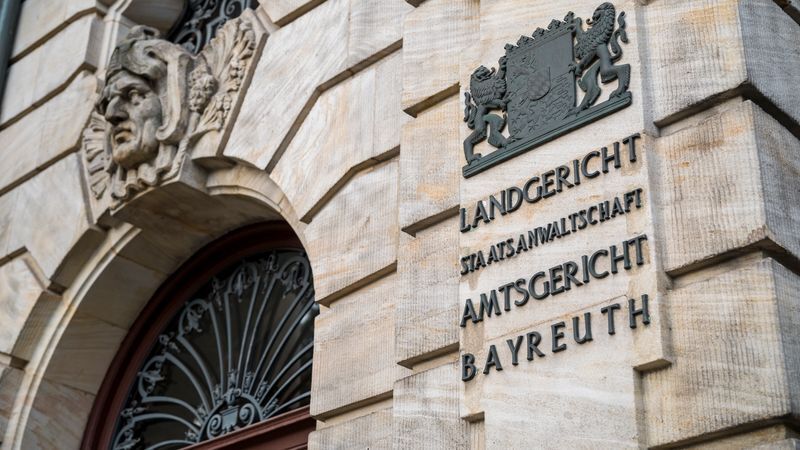 © Symbolbild: Daniel Vogl/dpa